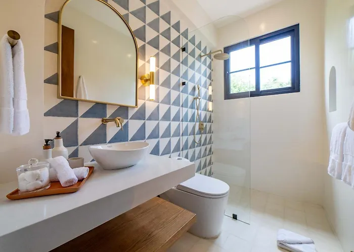 Villa Indigo Coastal -- 3-- 6br Private -- Pool Jungle Blue Zone Living Playa Guiones *